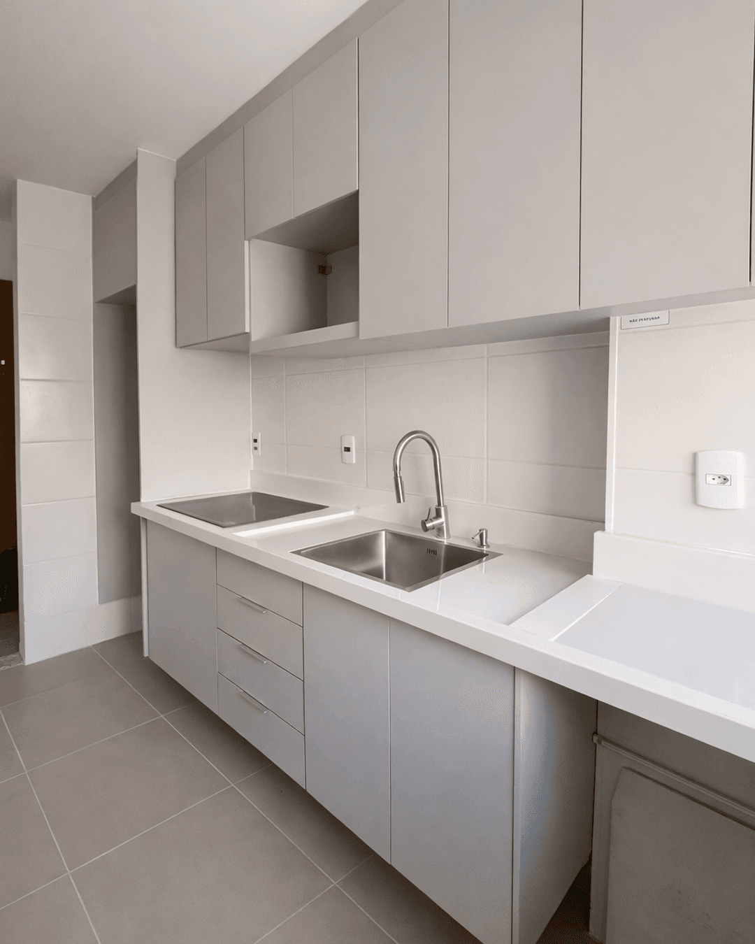 Apartamento Completo com Painel Ripado e Nichos